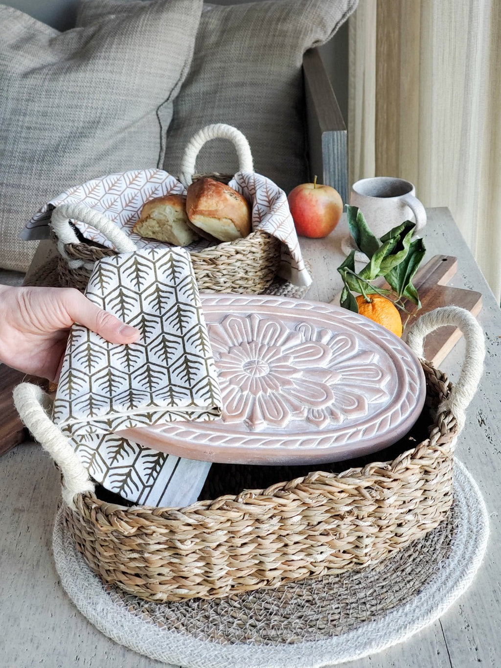 Bread Warmer & Basket - Flower - Veranda & Vessel Home Living