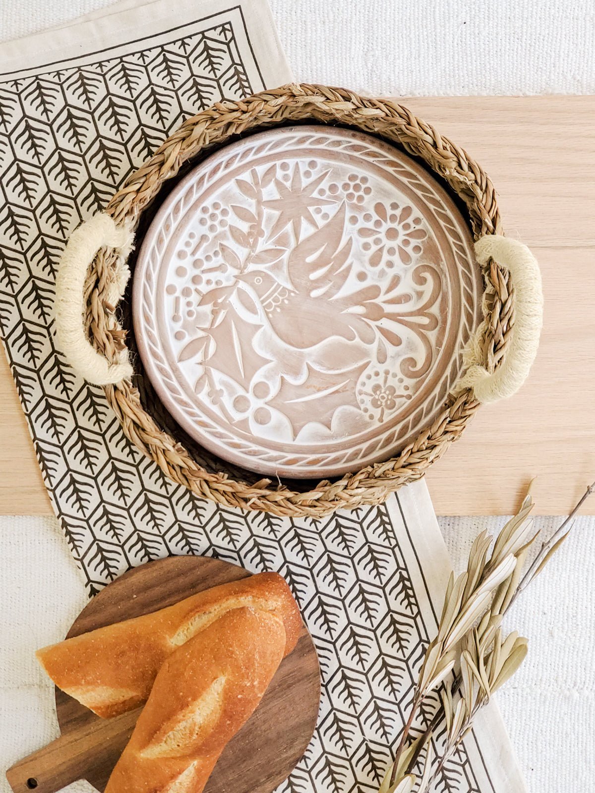 Bread Warmer & Basket Gift Set with Tea Towel - Bird Round - Veranda & Vessel Home Living