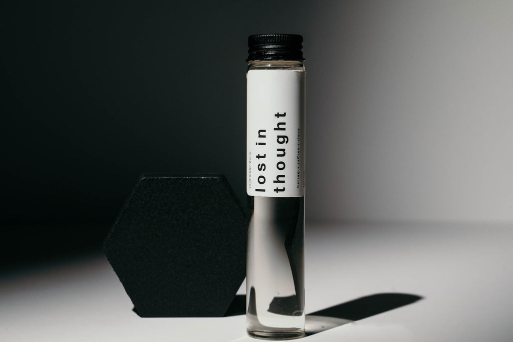 lost in thought (balsam + saffron + clove) - diffuser set - Veranda & Vessel Home Living