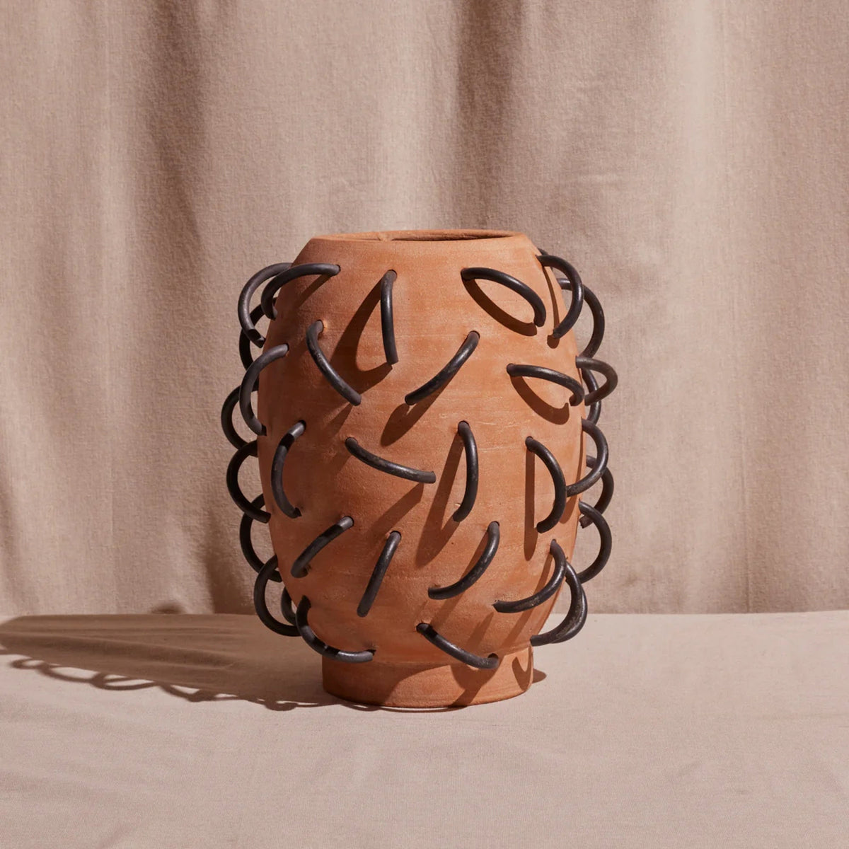 Nada Terracotta Vessel - Veranda & Vessel Home Living