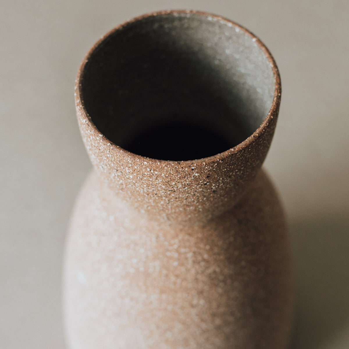 Reloj Vase - Veranda & Vessel Home Living