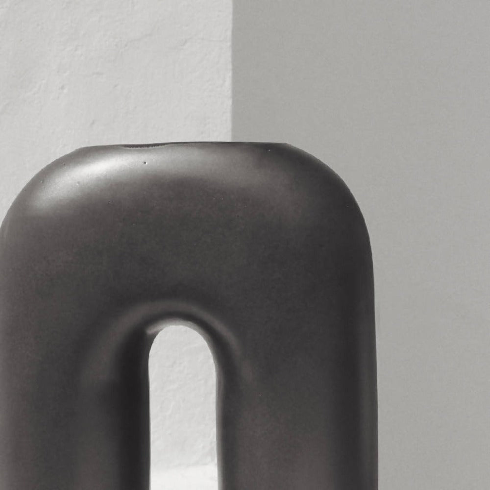 Zo Vase - Veranda & Vessel Home Living